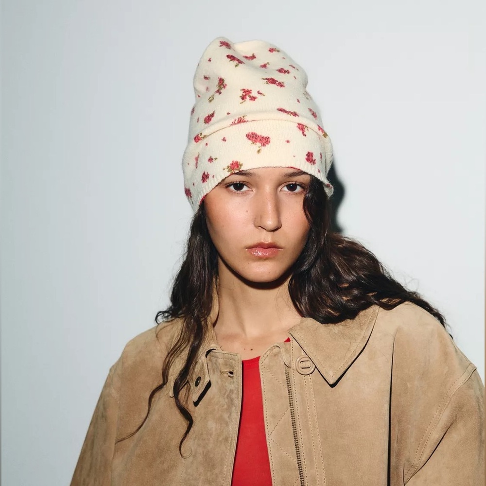 ZARA FLORAL PRINT KNIT BEANIE HAT